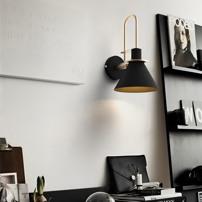 Zoralia | Applique LED postmoderna dal design a tromba