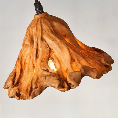 Cirenna | Lampada a sospensione artistica in resina sintetica dal design vulcanico