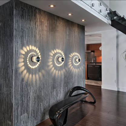 Lythera | Applique LED cilindrica con illuminazione a spirale colorata