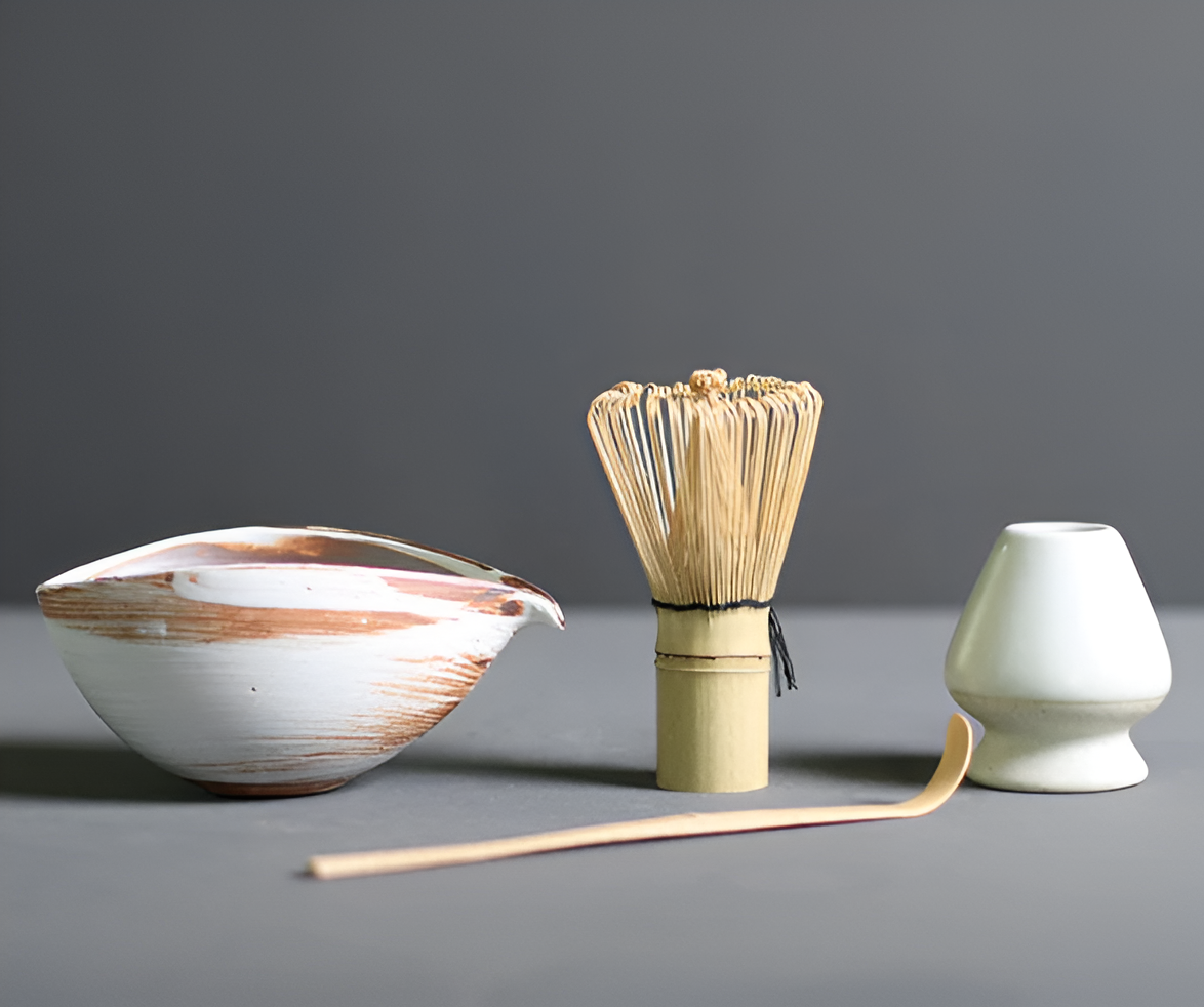 Chashiro Set | 4-Piece Matcha Set Made of Bamboo and Ceramic in Japanese Style