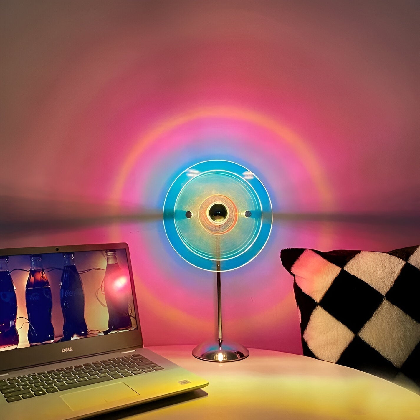 Sylinaea - Lampe de table LED rétro au design en disque