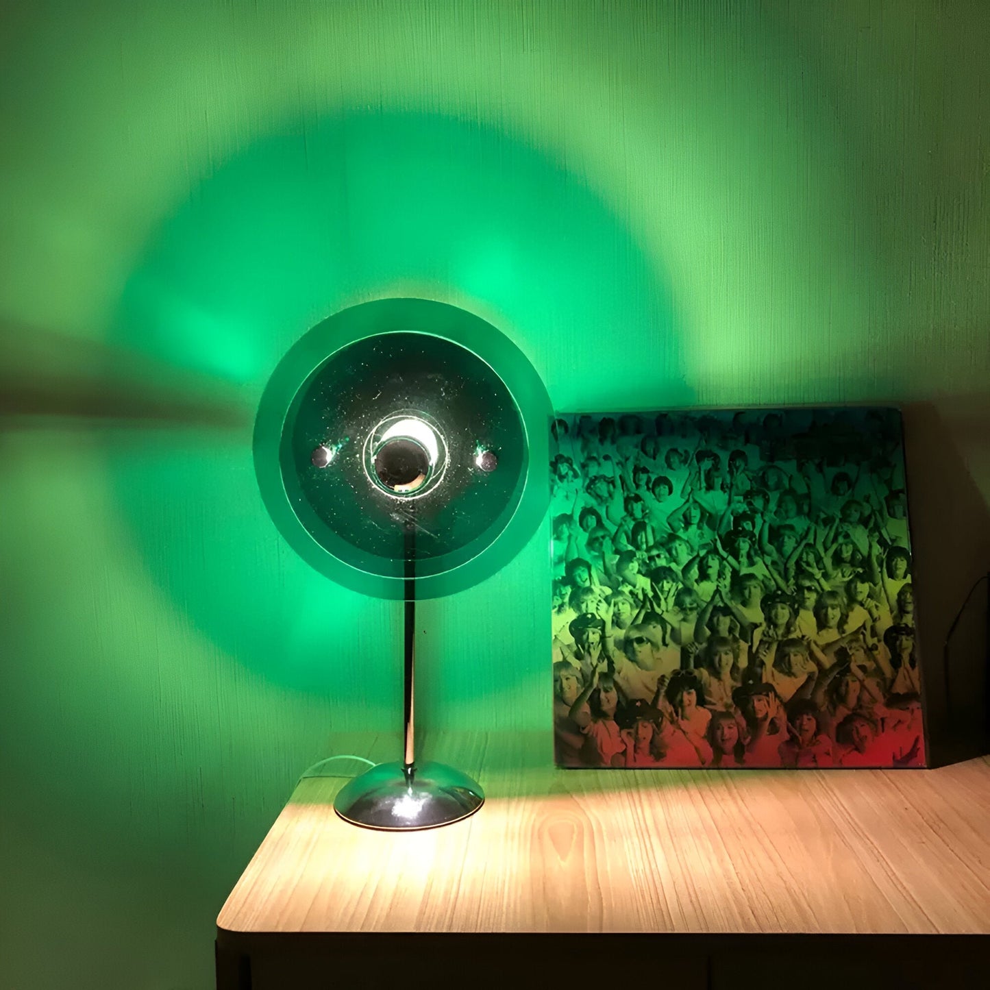 Sylinaea - Lampe de table LED rétro au design en disque