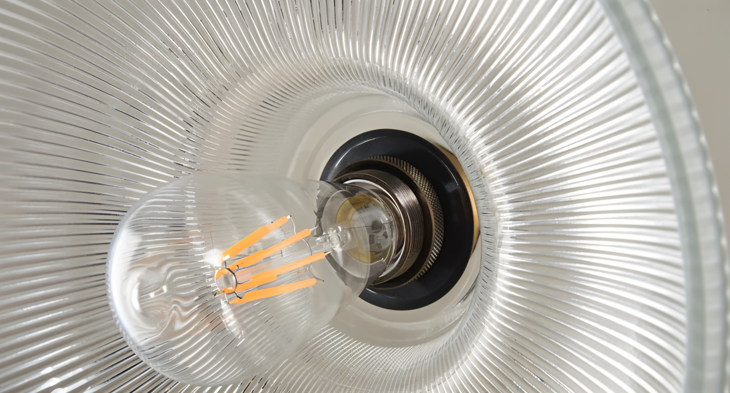 RetroStripe - Lampada a sospensione vintage industriale con elegante paralume in vetro