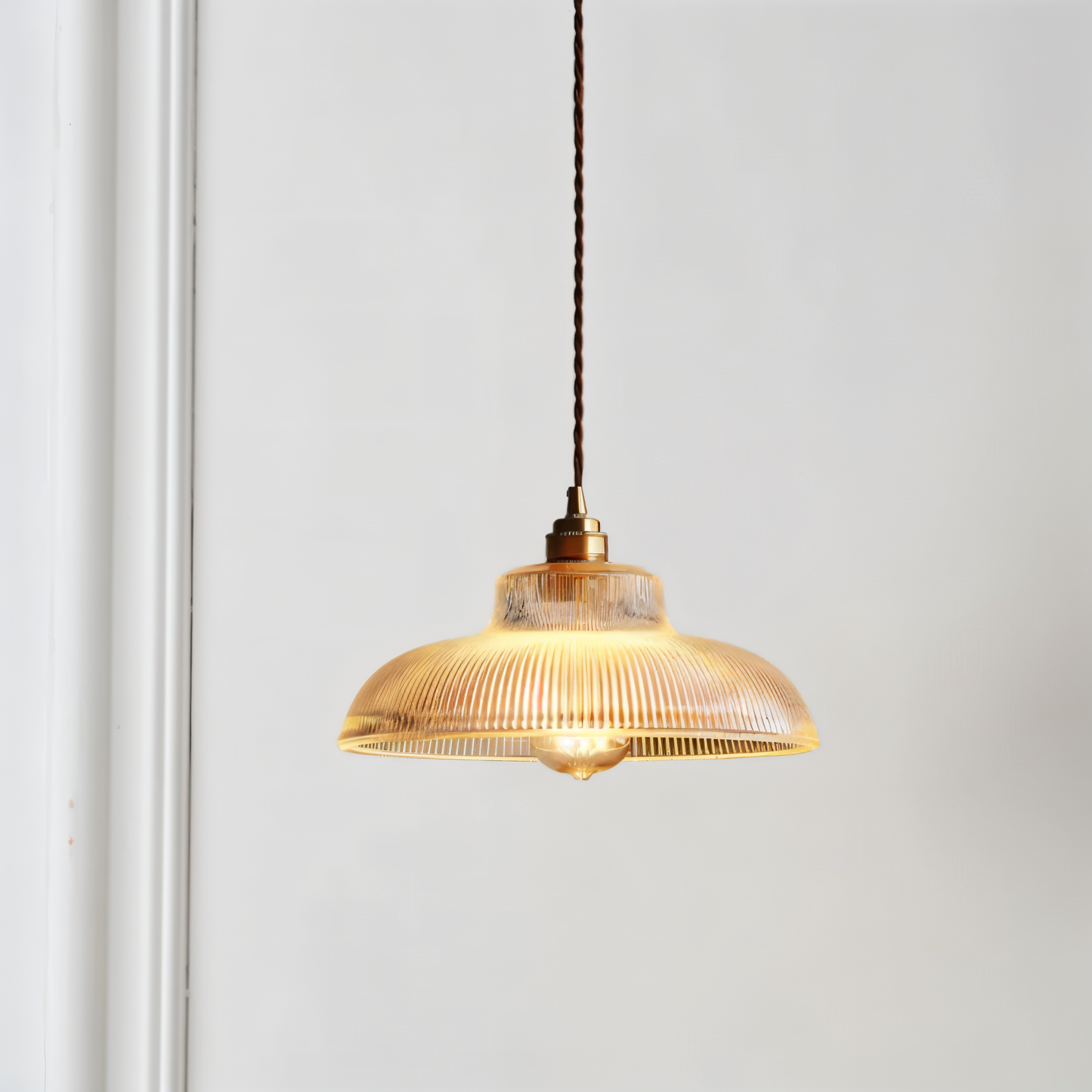RetroStripe - Lampada a sospensione vintage industriale con elegante paralume in vetro