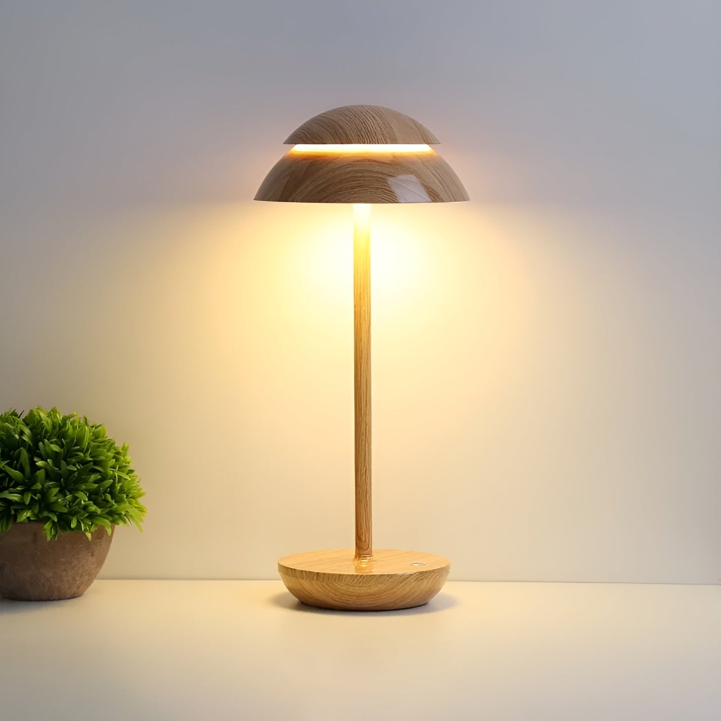 UmbraGlow Slim | lampada da tavolo LED senza fili con paralume dal design minimalista