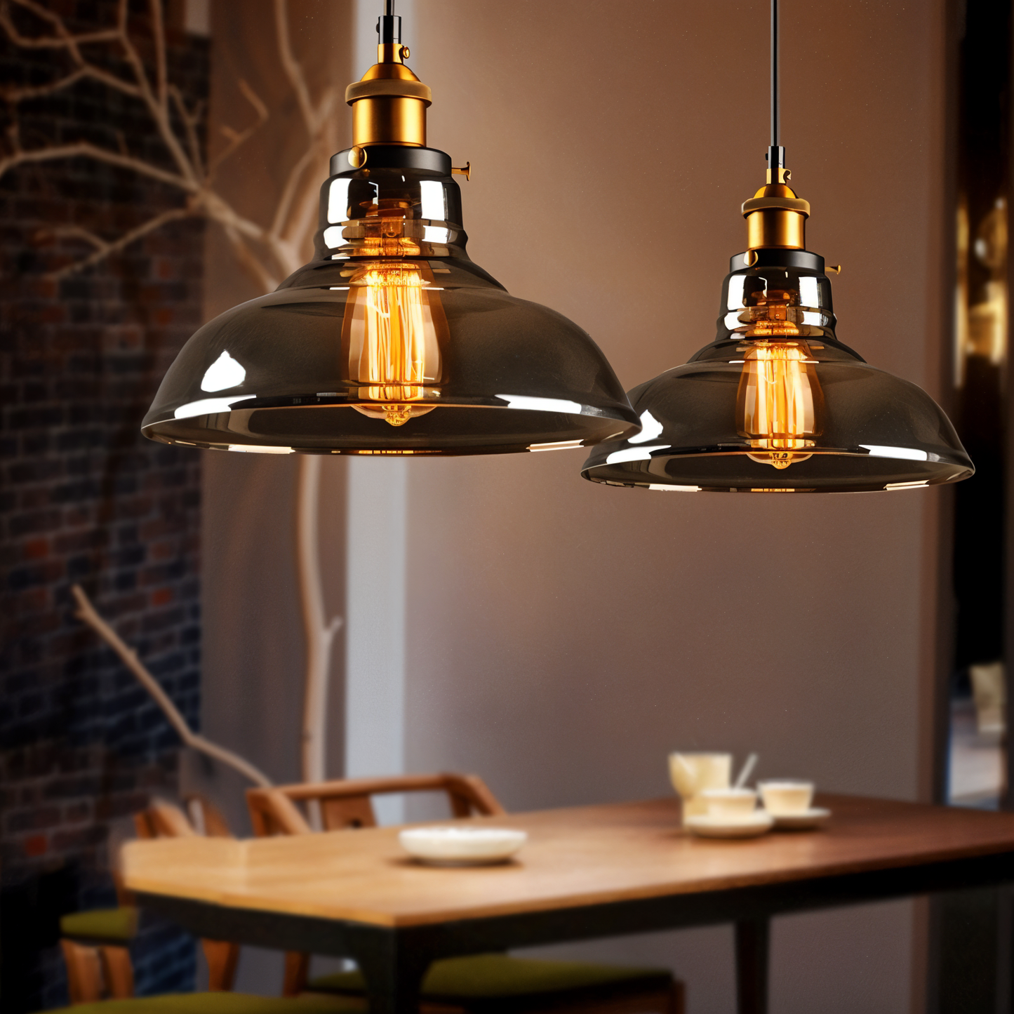 VintaLoft – Elegant Smoke Glass Pendant Light in Vintage Loft Design