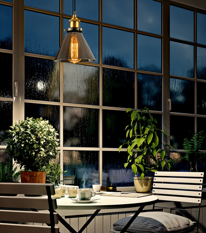 VintaLoft – Elegant Smoke Glass Pendant Light in Vintage Loft Design
