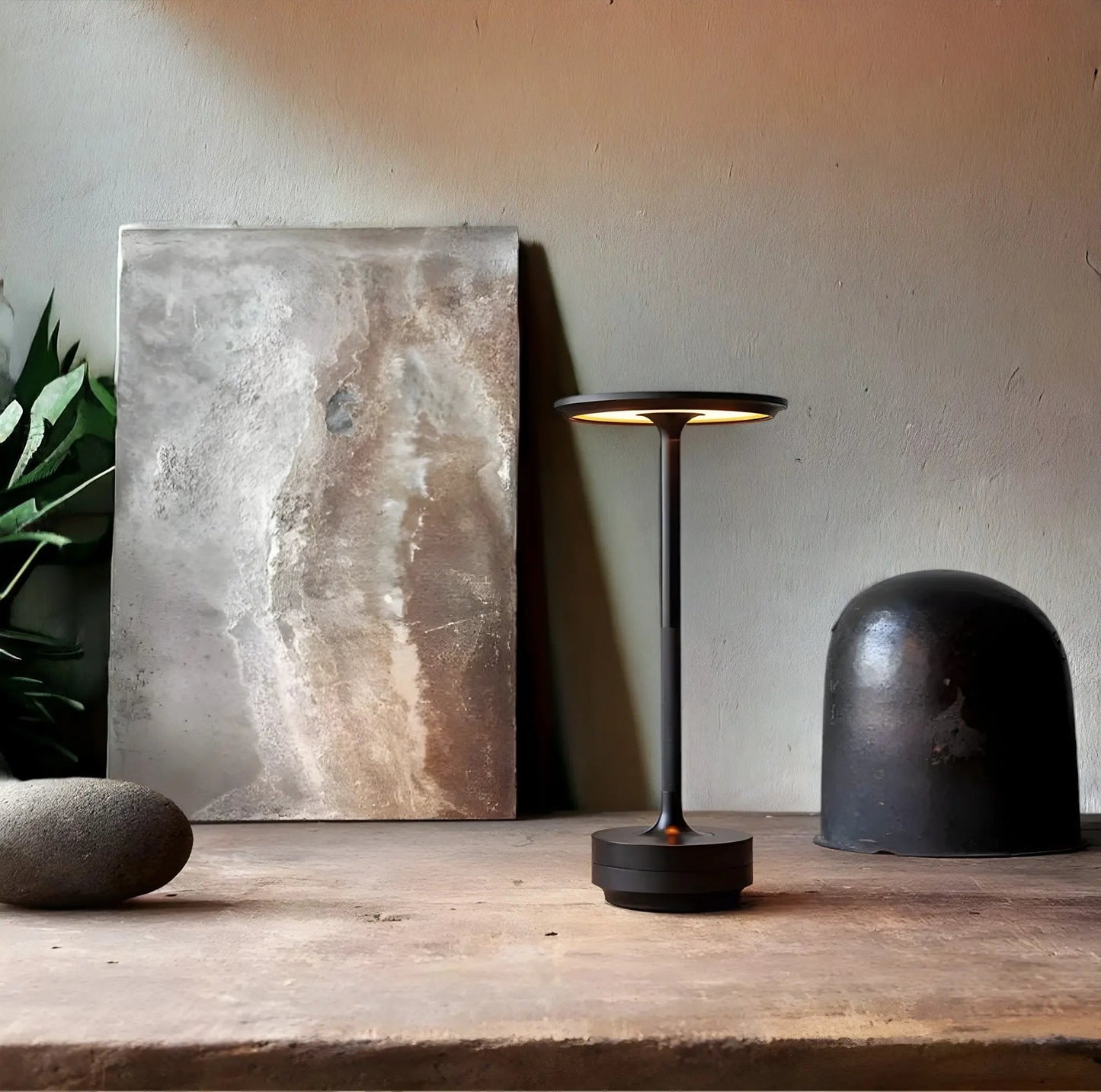 Lumora – Kabellose LED-Tischlampe mit Touch-Dimmung