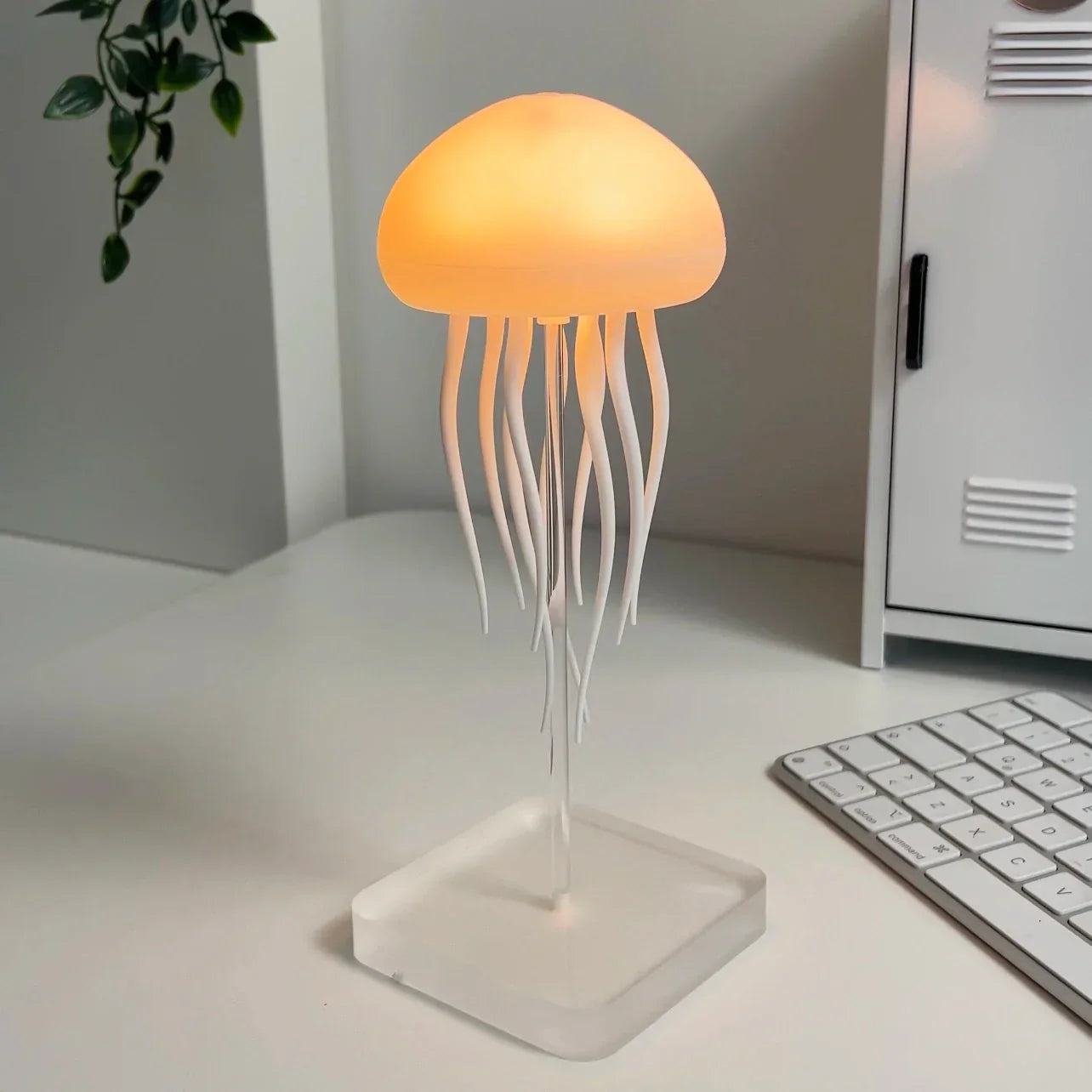 JellyBeat Aura | Lampada medusa LED a cambio colore con effetto movimento per luce d’atmosfera