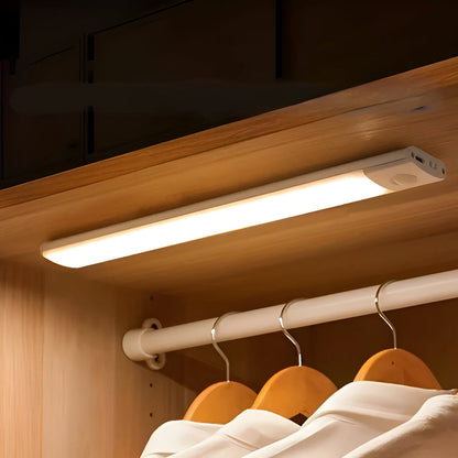 IllumiSense Motion | Luce LED ricaricabile con USB e sensore di movimento