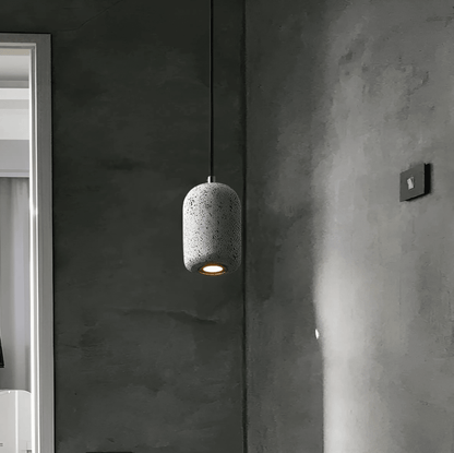 Kiva Cast | lampada a sospensione in cemento dal design industriale con tecnologia LED