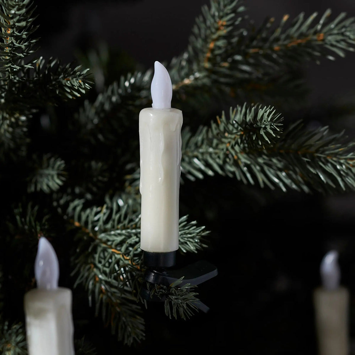 Kerzalo | Kabellose LED Weihnachtsbaumkerzen, 20er Set mit Fernbedienung und Timer