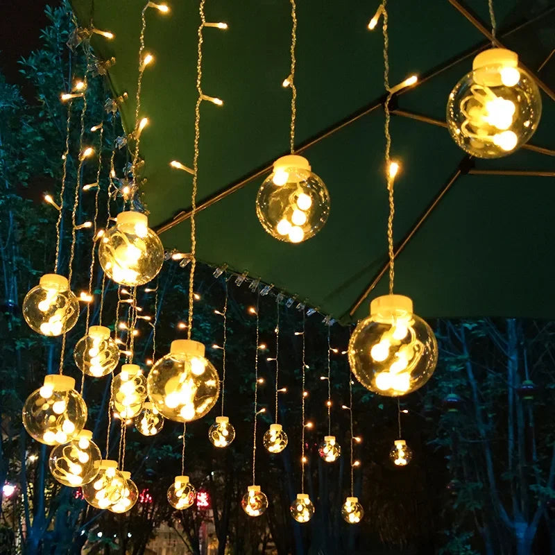 Orbinea | LED Lichtervorhang außen mit Kugellichtern, IP44