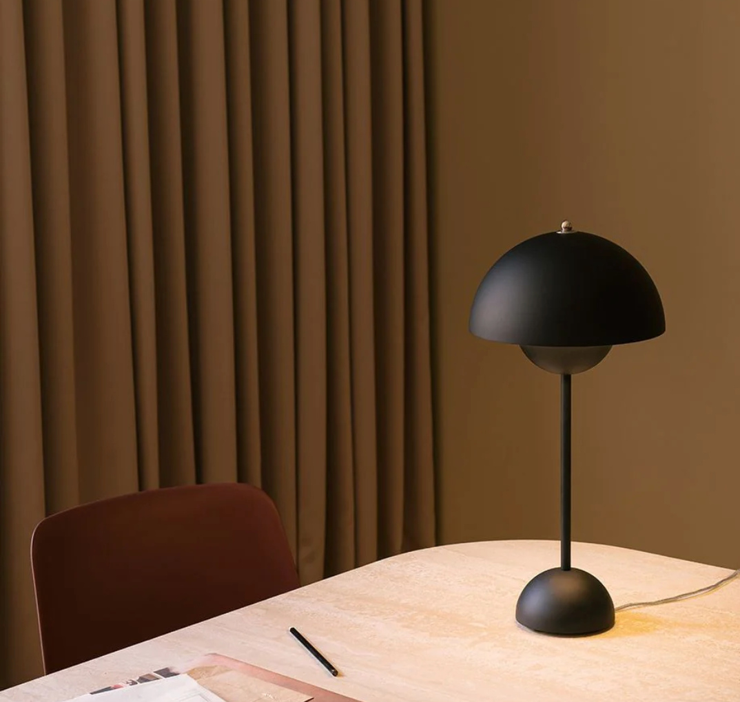 Retrova | Kabellose LED Tischlampe im Retro-Design mit Akku, Touch-dimmbar