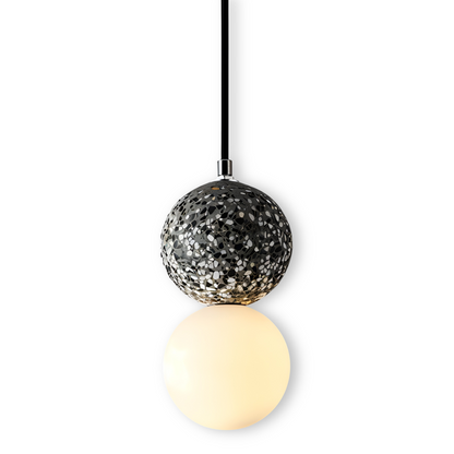 LumeGlobe – Elegante lampada a sospensione a doppia sfera in vetro e metallo per il tavolo da pranzo