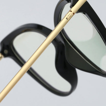 Lunara | Minimalistische Cat-Eye-Brille 7