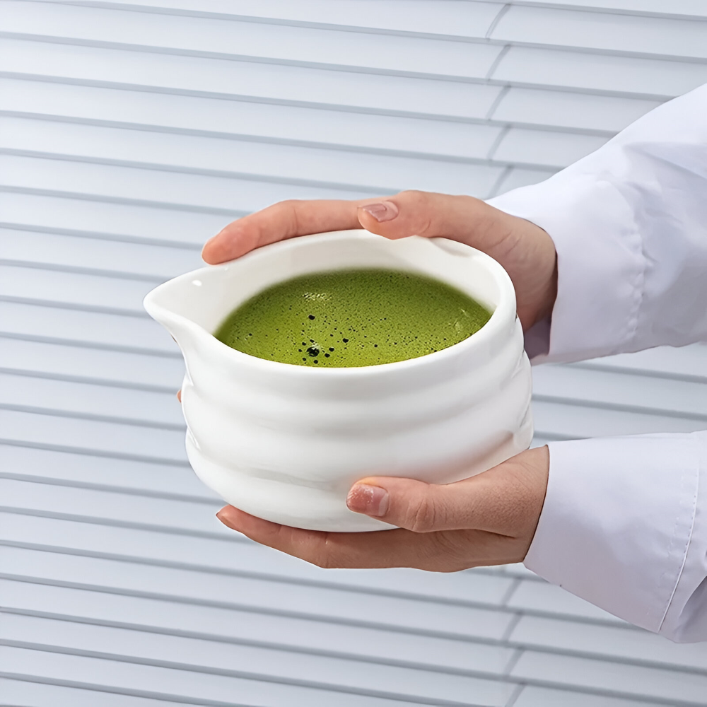 Set Matcha 5 pezzi | Ciotola in ceramica bianca 460 ml | Con frusta in bambù | Design giapponese