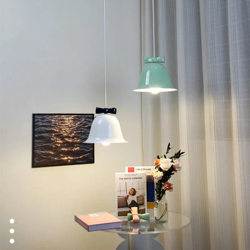 Velistia – Lampada a sospensione LED moderna ad arco per ambienti eleganti