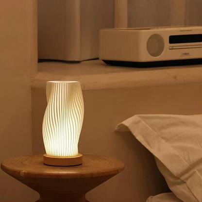 Wavecrest Aura | Lampada da tavolo LED dal design ondulato