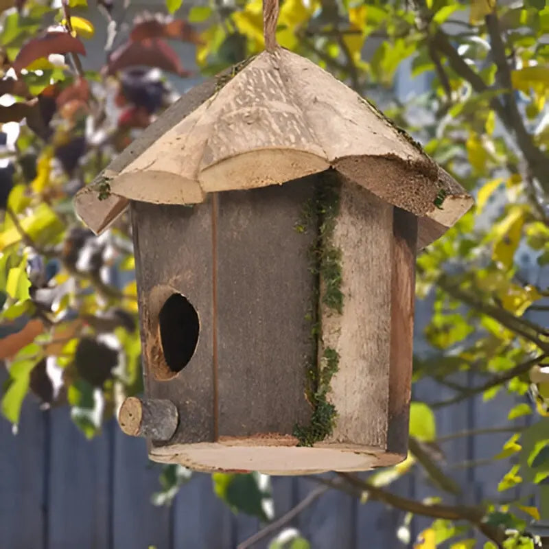 Natura | Hüttenförmiges Vogelhaus aus Holz 2