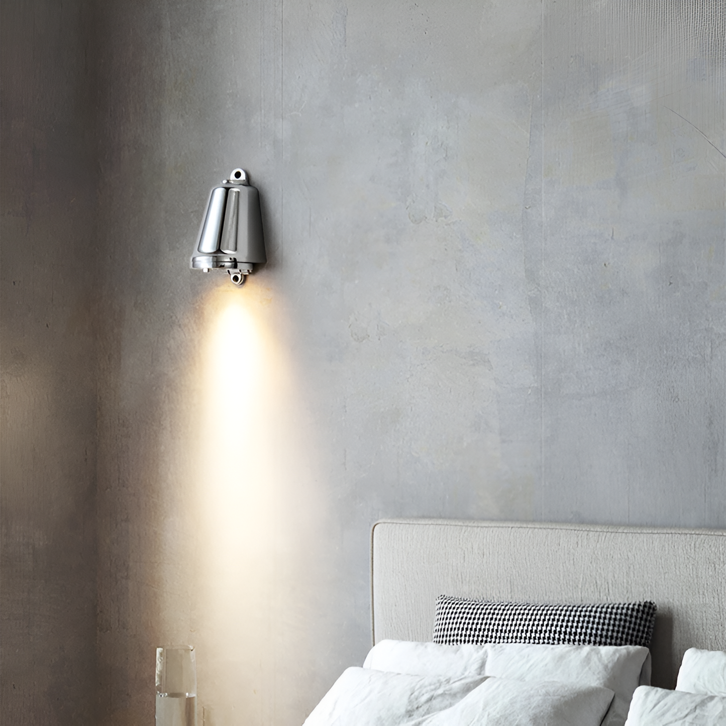 Minimalist LED outdoor wall lamp made of aluminum – weatherproof