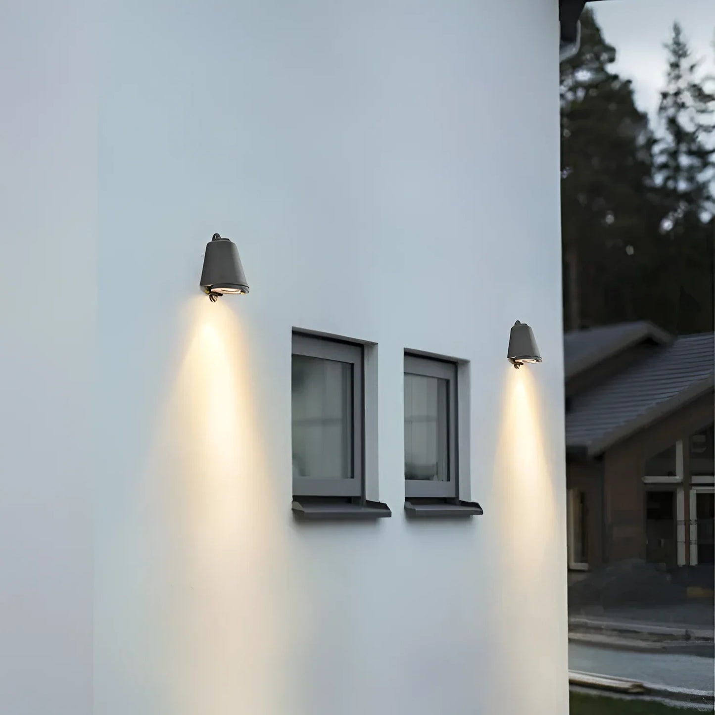 Minimalist LED outdoor wall lamp made of aluminum – weatherproof