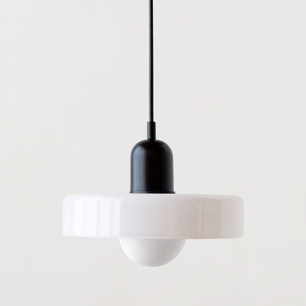 Lunari Halo | Lampada a sospensione in vetro colorato in stile Bauhaus