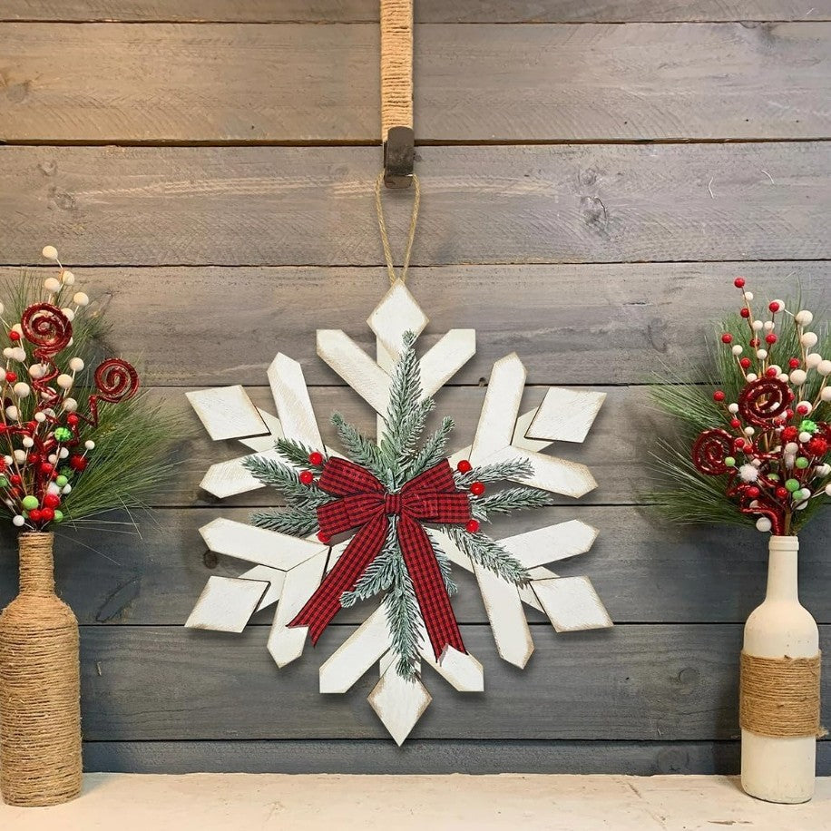 Flocara | Decoración mural de copos de nieve con ramas de abeto y lazo de cuadros, 30 cm