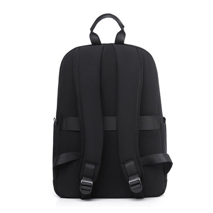 Plainora | Zaino semplice per laptop fino a 15,6 pollici, idrorepellente e con tasche laterali