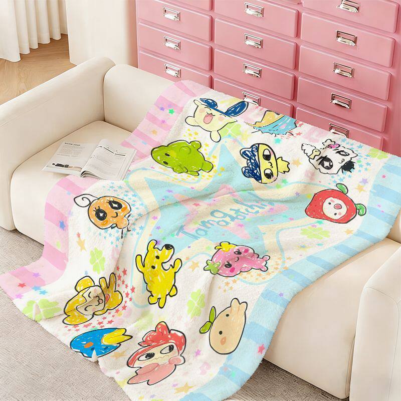 Kuschini | Plush Throw Blanket with Playful Cartoon Print, Machine Washable