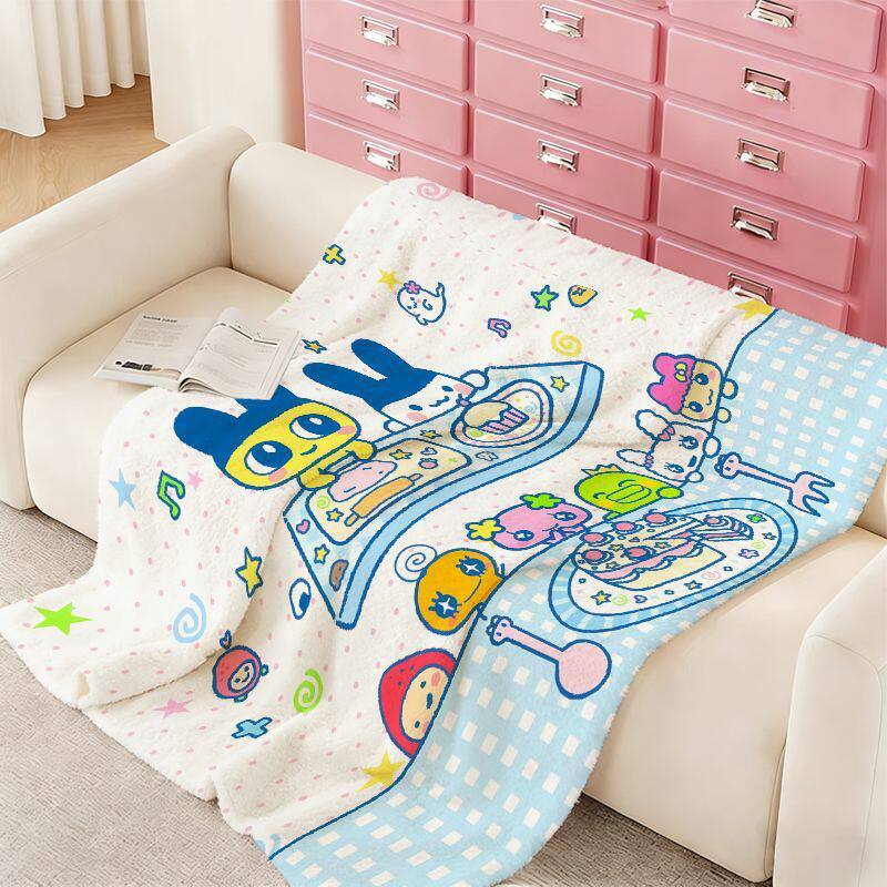 Kuschini | Plush Throw Blanket with Playful Cartoon Print, Machine Washable