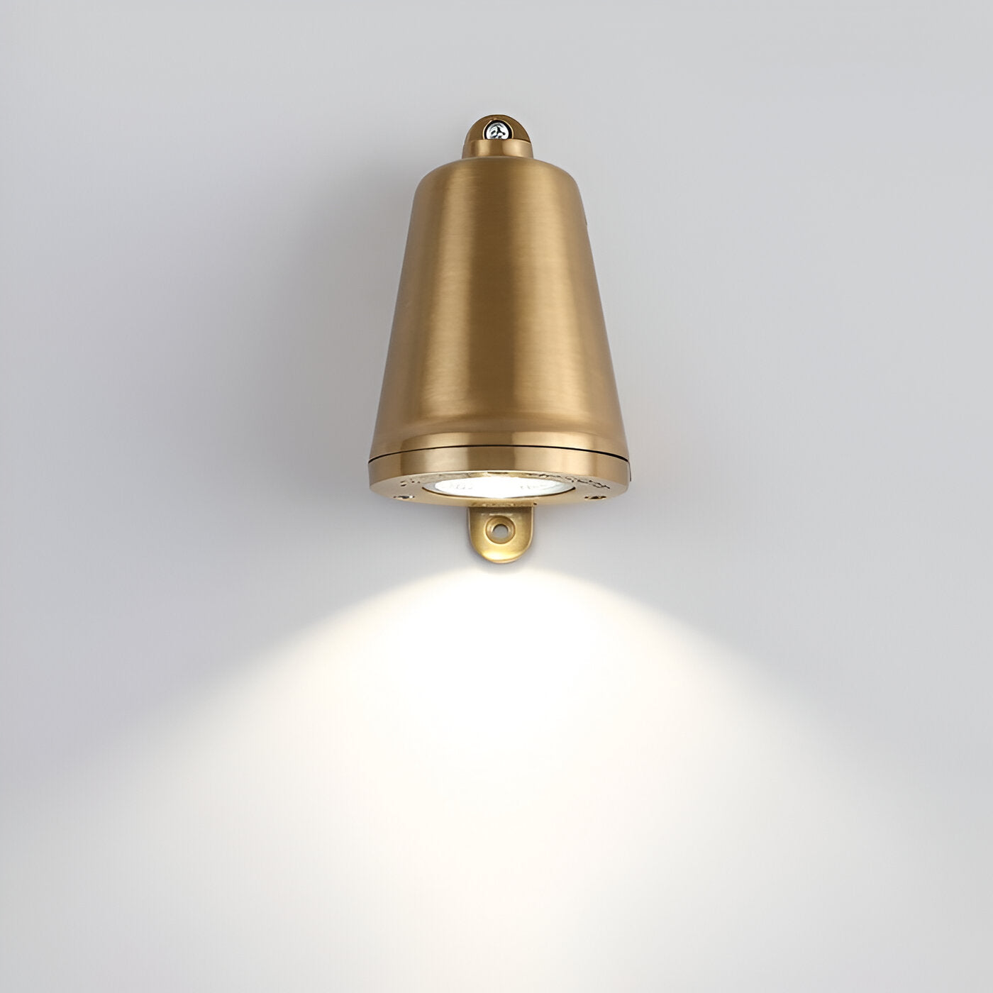 Minimalist LED outdoor wall lamp made of aluminum – weatherproof