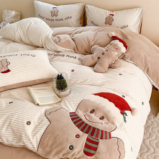 Lebrina | Weihnachtsbettwäsche mit Lebkuchenmotiv und Stickdetails aus Baumwolle