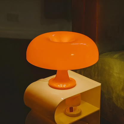 Pilzana | Pilz Tischlampe mit USB, stufenlos dimmbar und drei Lichtfarben