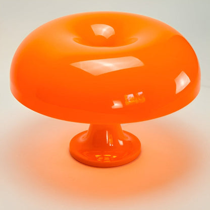 Pilzana | Pilz Tischlampe mit USB, stufenlos dimmbar und drei Lichtfarben