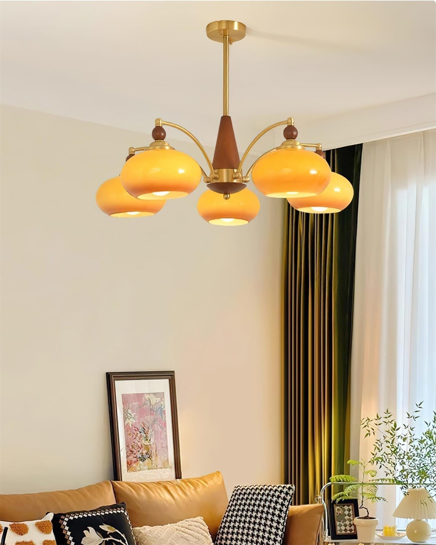 Meliora | Retro Chandelier with Musical Inspiration