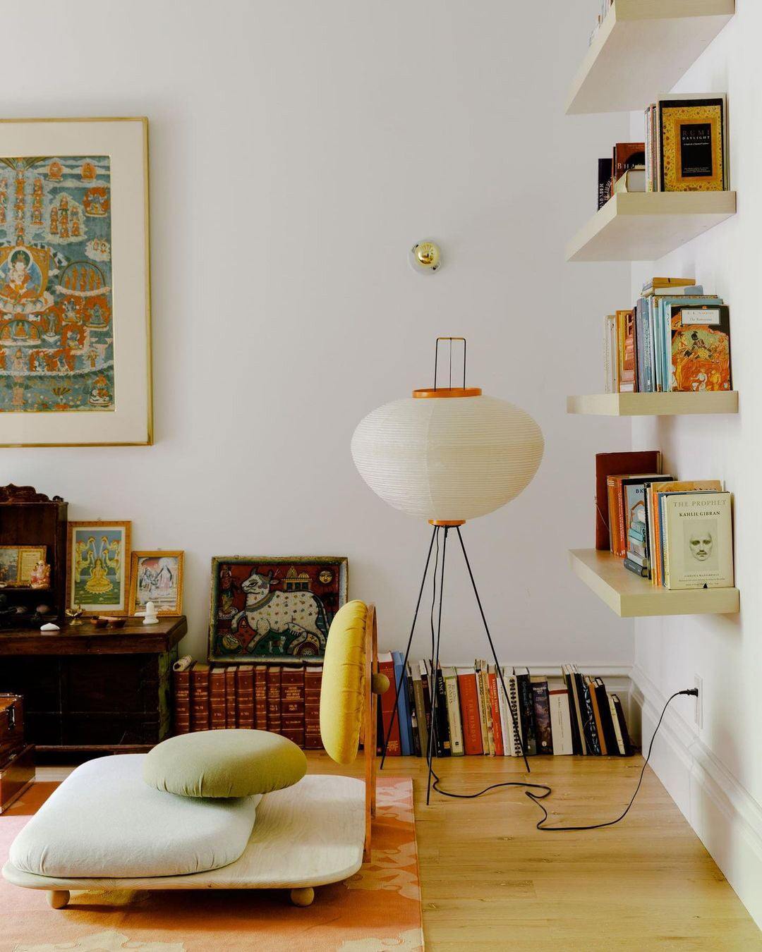Lunora Haze | Lampadaire sculptural en papier de riz au style Japandi