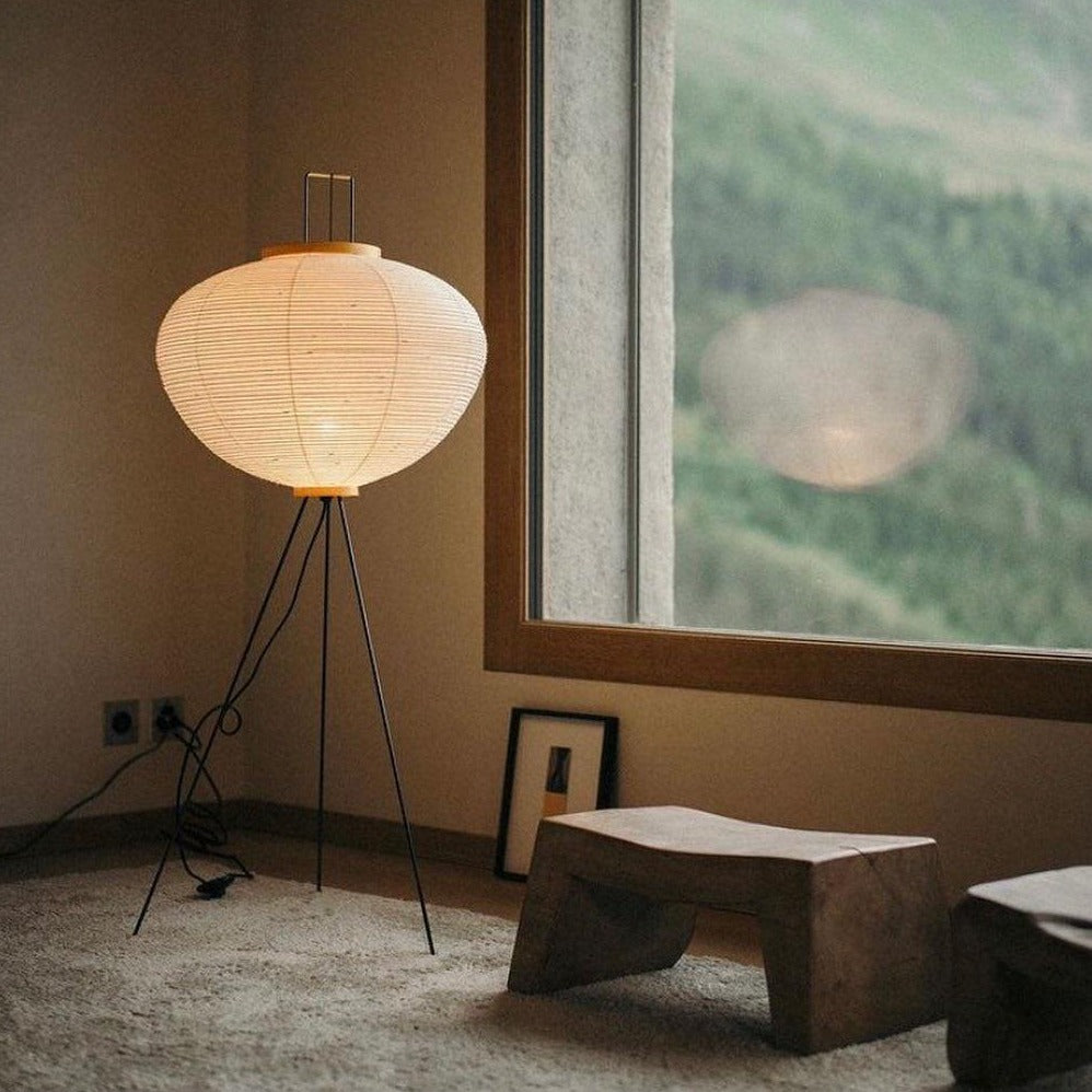 Lunora Haze | Lampadaire sculptural en papier de riz au style Japandi