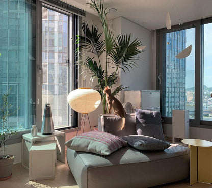 Lunora Haze | Lampadaire sculptural en papier de riz au style Japandi