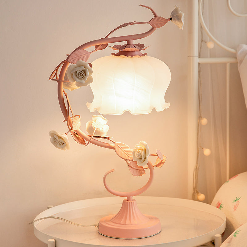 Rosara Bloom | Lampada da tavolo LED con decorazioni a fiori di rosa