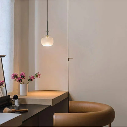 NordicGlow | duński żyrandol szklany | kolorowy urok szklanych lamp w skandynawskim designie
