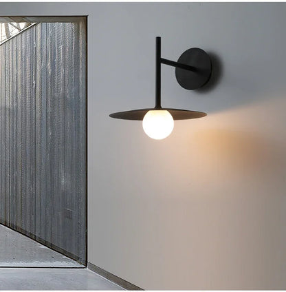 Moderna lampada da parete LED girevole Aralyn – Design minimalista in nero