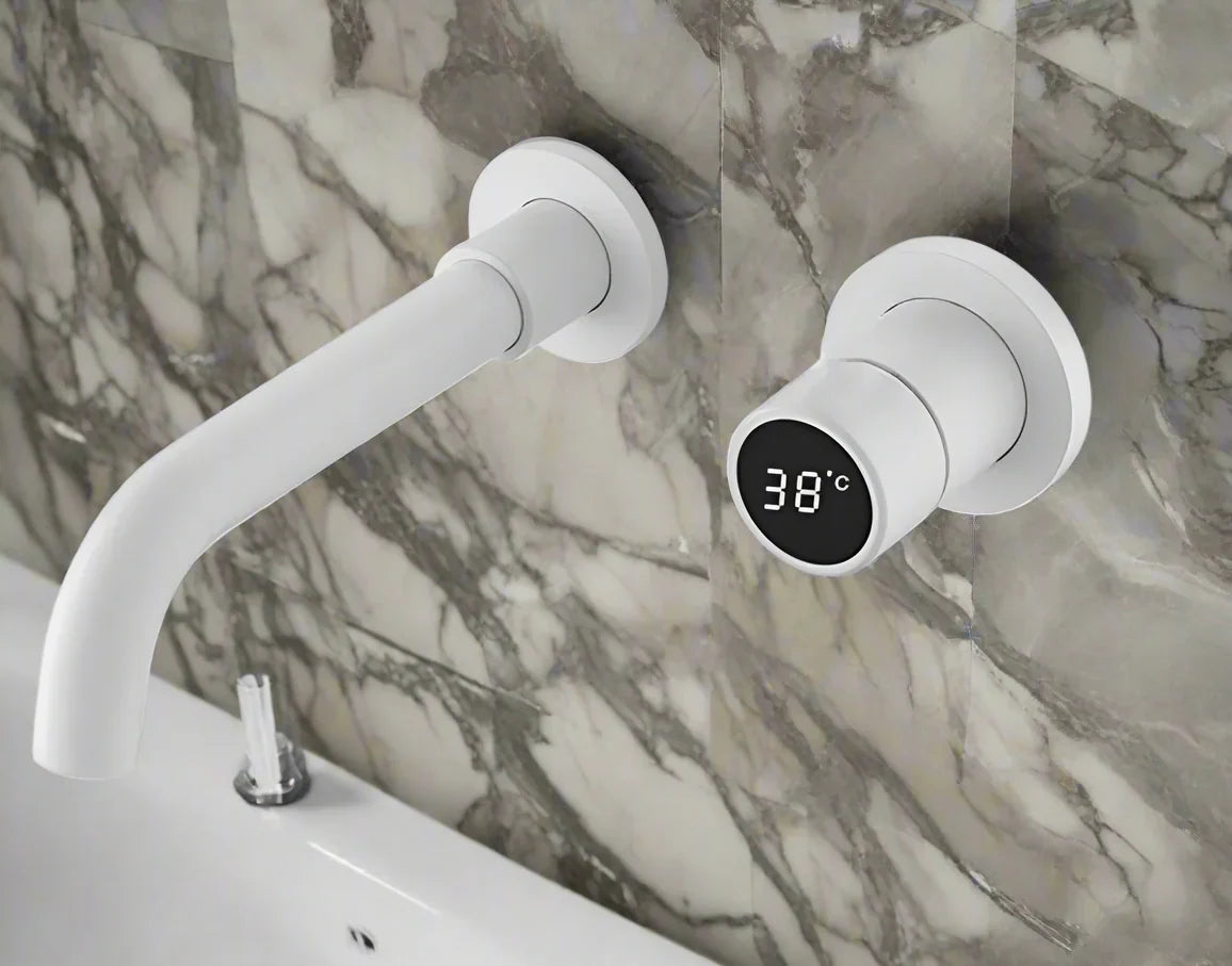 Valvoro Sense | Wall Faucet in Black Brass with Digital Display & Temperature Control