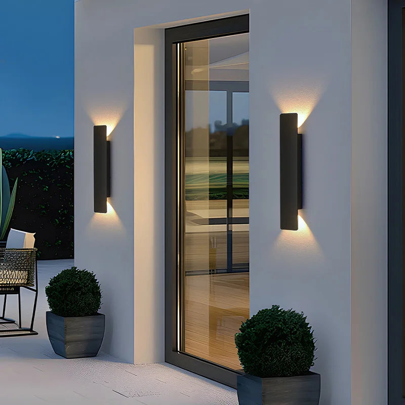 LumaStrix Noir | Applique LED da esterno resistente alle intemperie in alluminio, 18W
