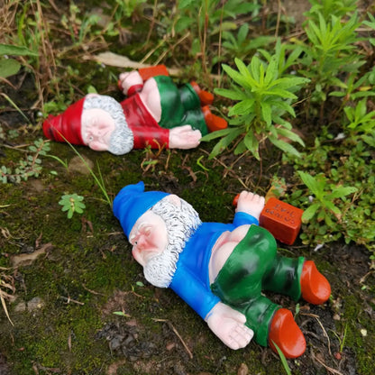 Garden Gnome Figurine | Drunken Gnome 15 cm | Weatherproof | Resin