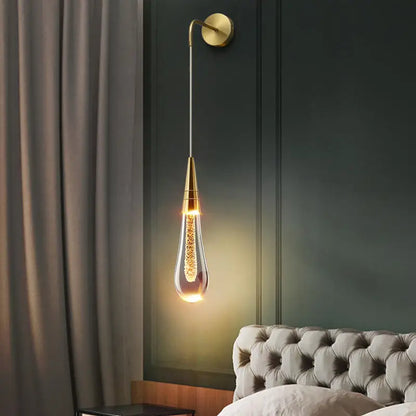 LustraClair | Applique murale en cristal avec lumière LED blanc chaud et design suspendu