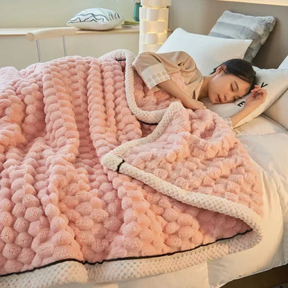 Samtelo | Kuscheldecke aus Turtle-Velours mit Anti-Pilling für Bett und Sofa