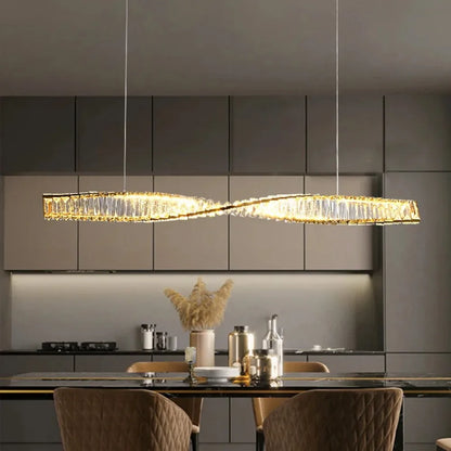 Astrion | Lampada a sospensione LED moderna con cristalli e design a spirale per tavolo da pranzo