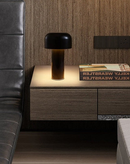 LumoFungo Classico | Lampada da tavolo retrò senza fili dal design italiano a forma di fungo