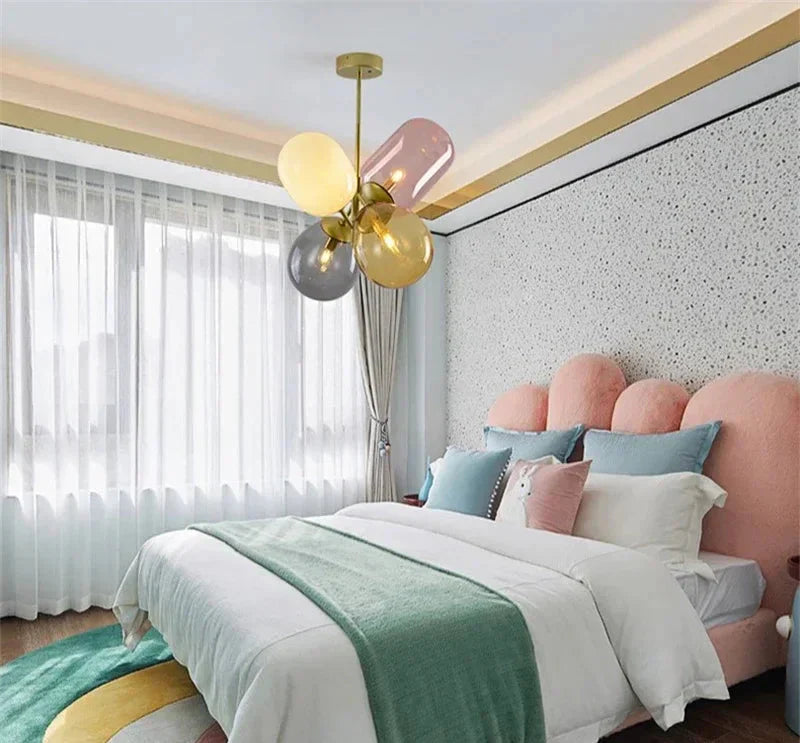 Antheia – Lampada a sospensione di lusso in vetro colorato con design artistico